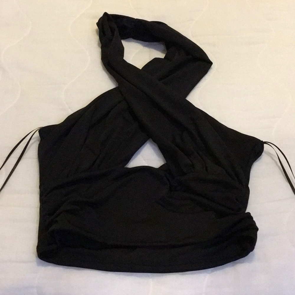 Luxe la wrap black top size medium